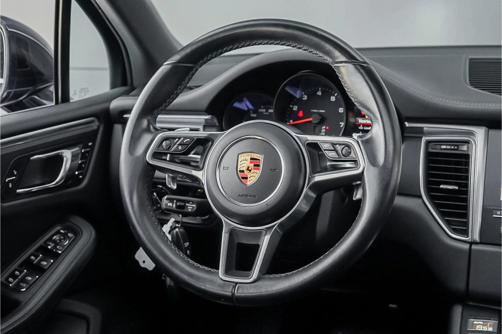 Hoofdafbeelding Porsche Macan