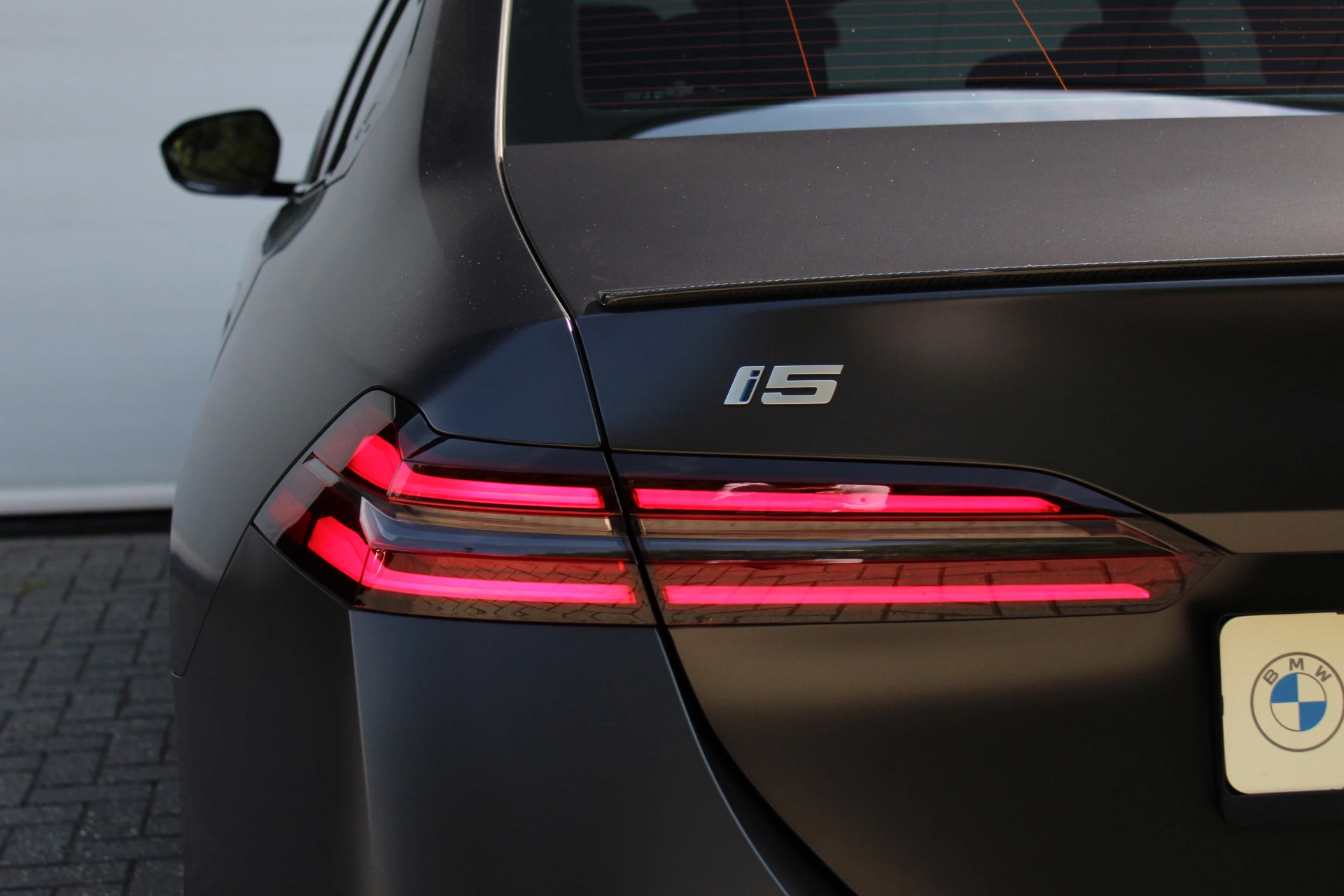 Hoofdafbeelding BMW i5