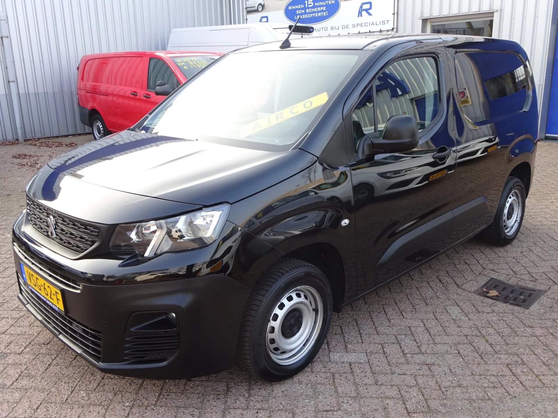 Hoofdafbeelding Peugeot Partner