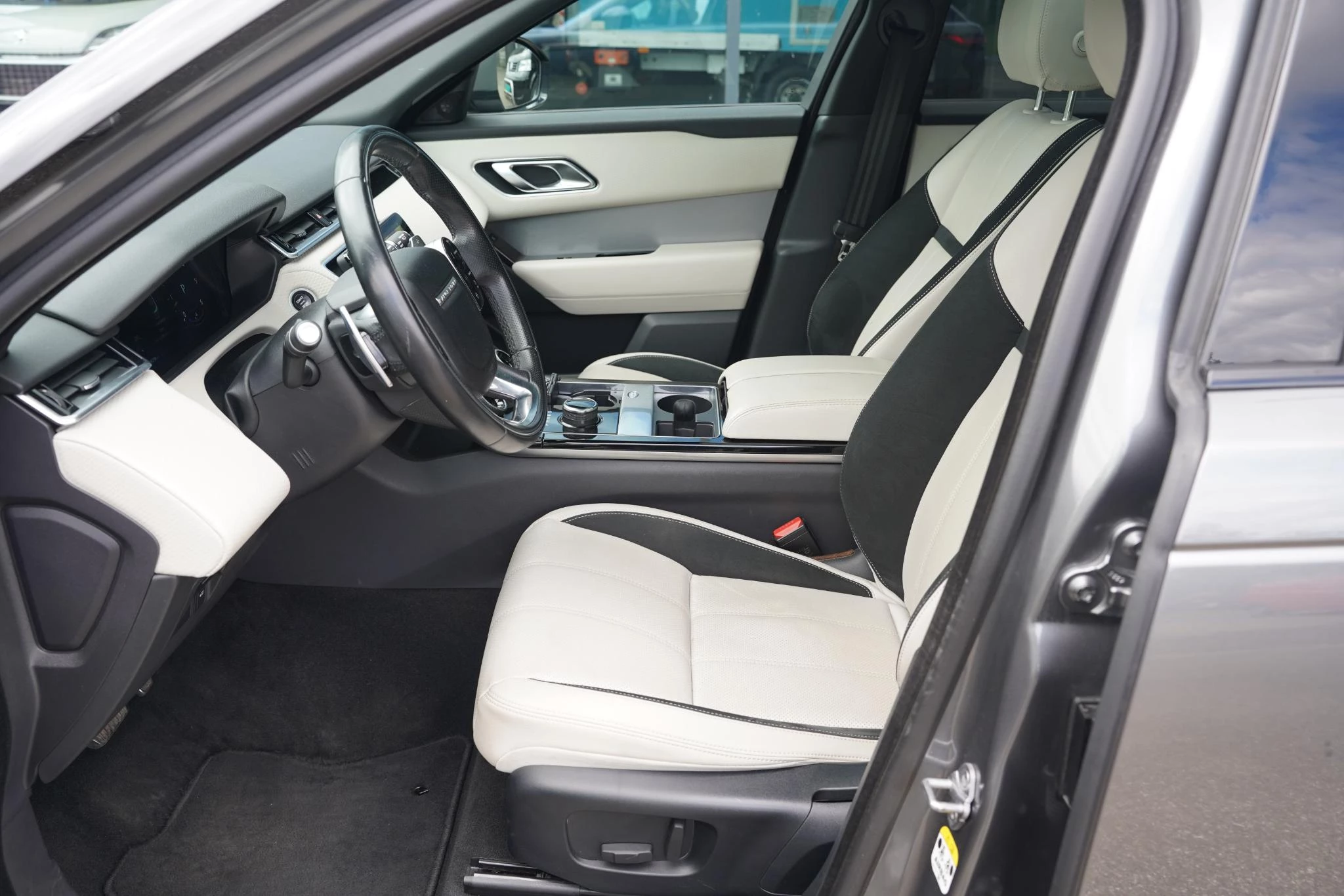 Hoofdafbeelding Land Rover Range Rover Velar