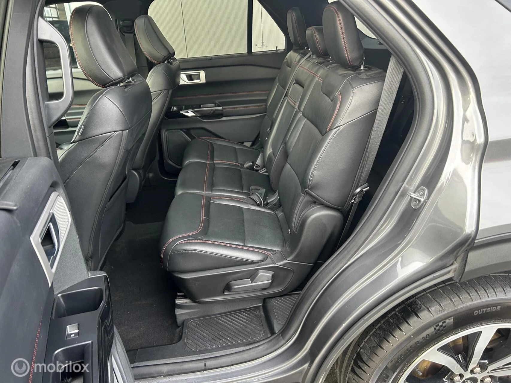 Hoofdafbeelding Ford Explorer