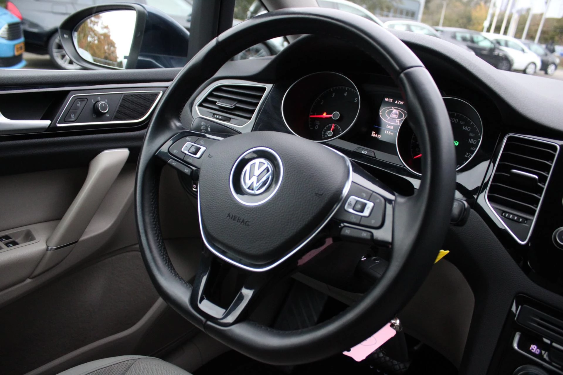 Hoofdafbeelding Volkswagen Golf Sportsvan