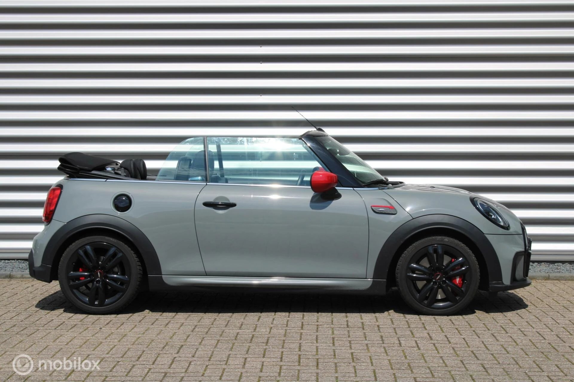 Hoofdafbeelding MINI Cooper Cabrio