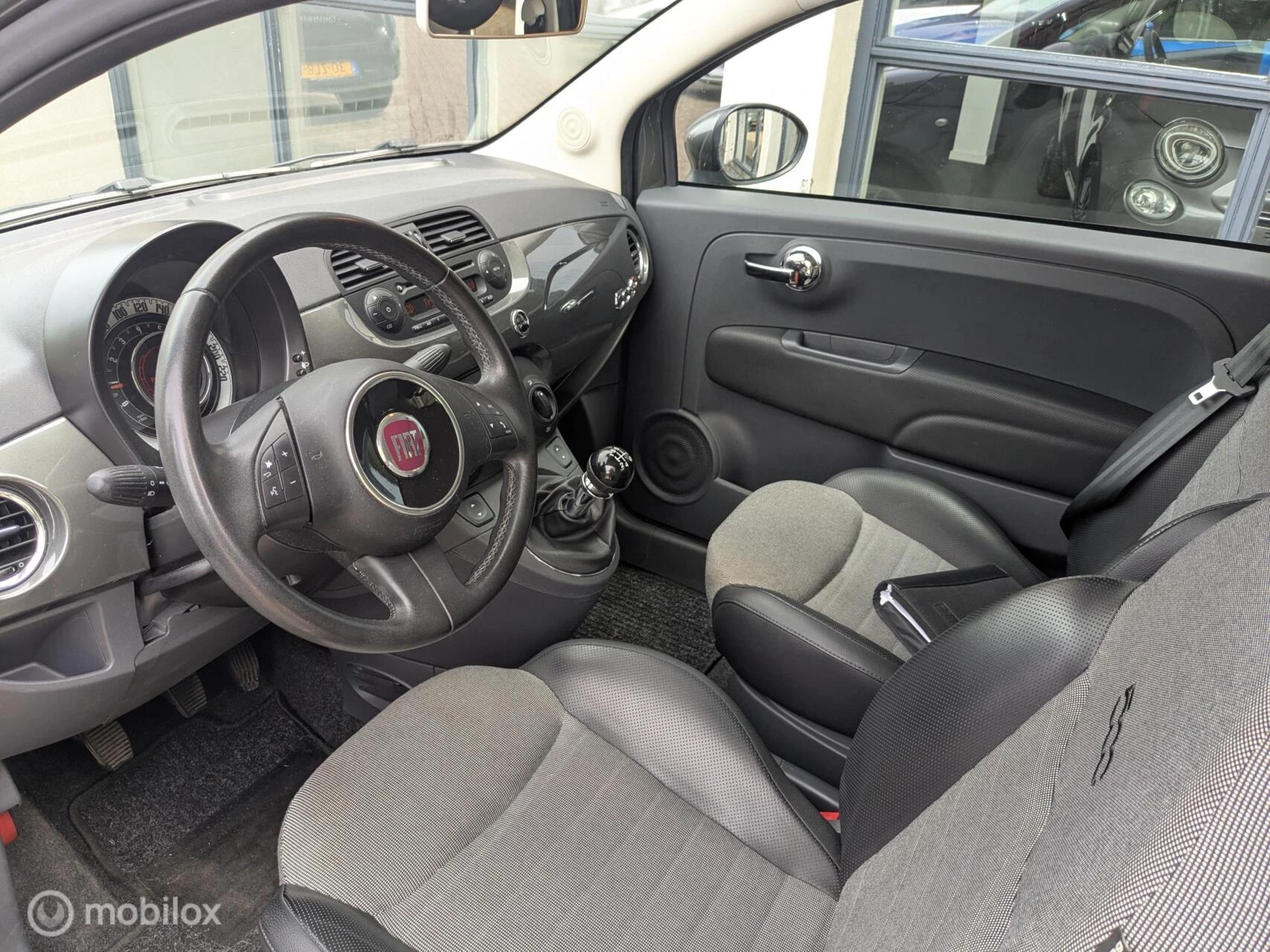 Hoofdafbeelding Fiat 500