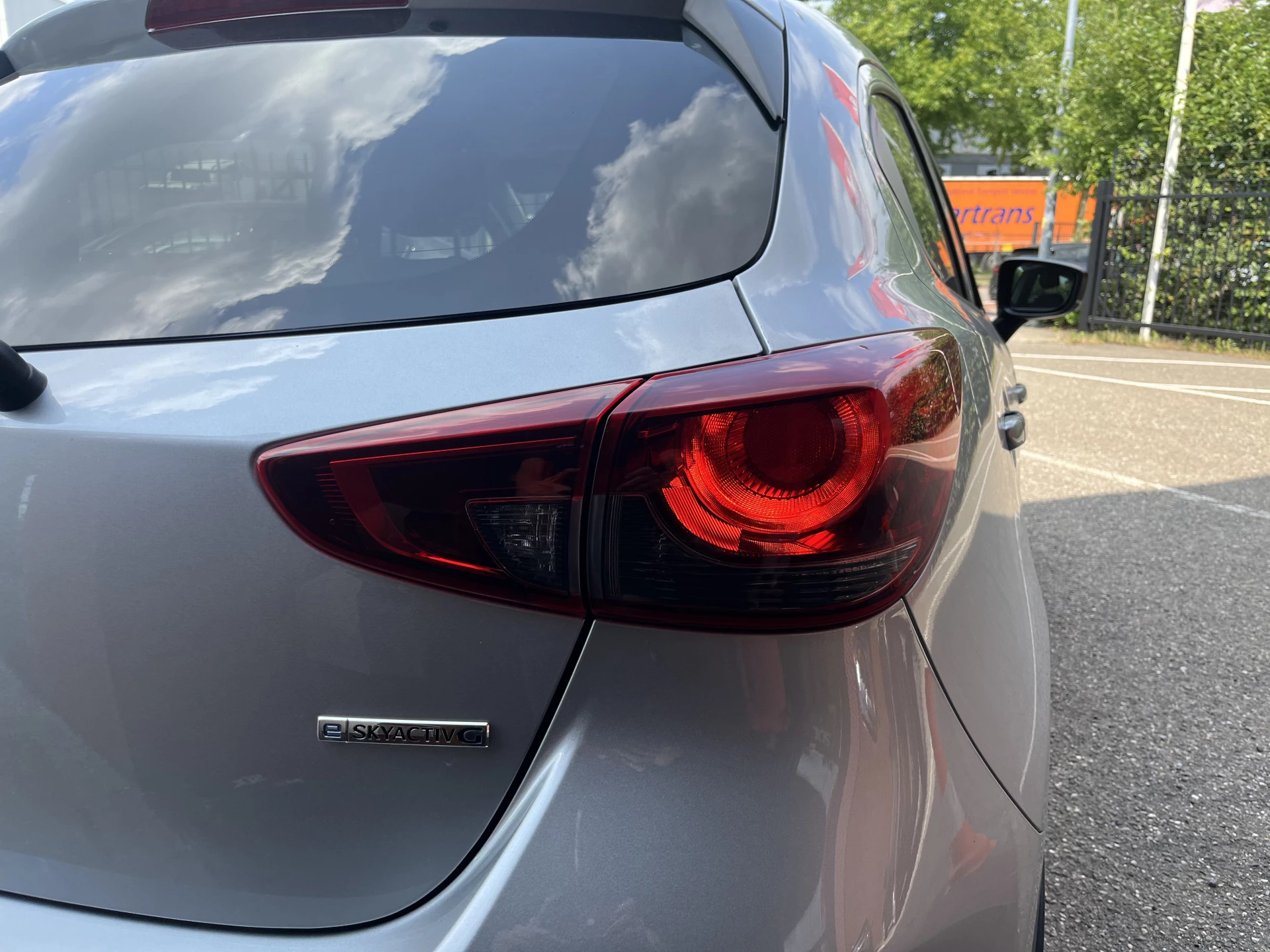 Hoofdafbeelding Mazda 2