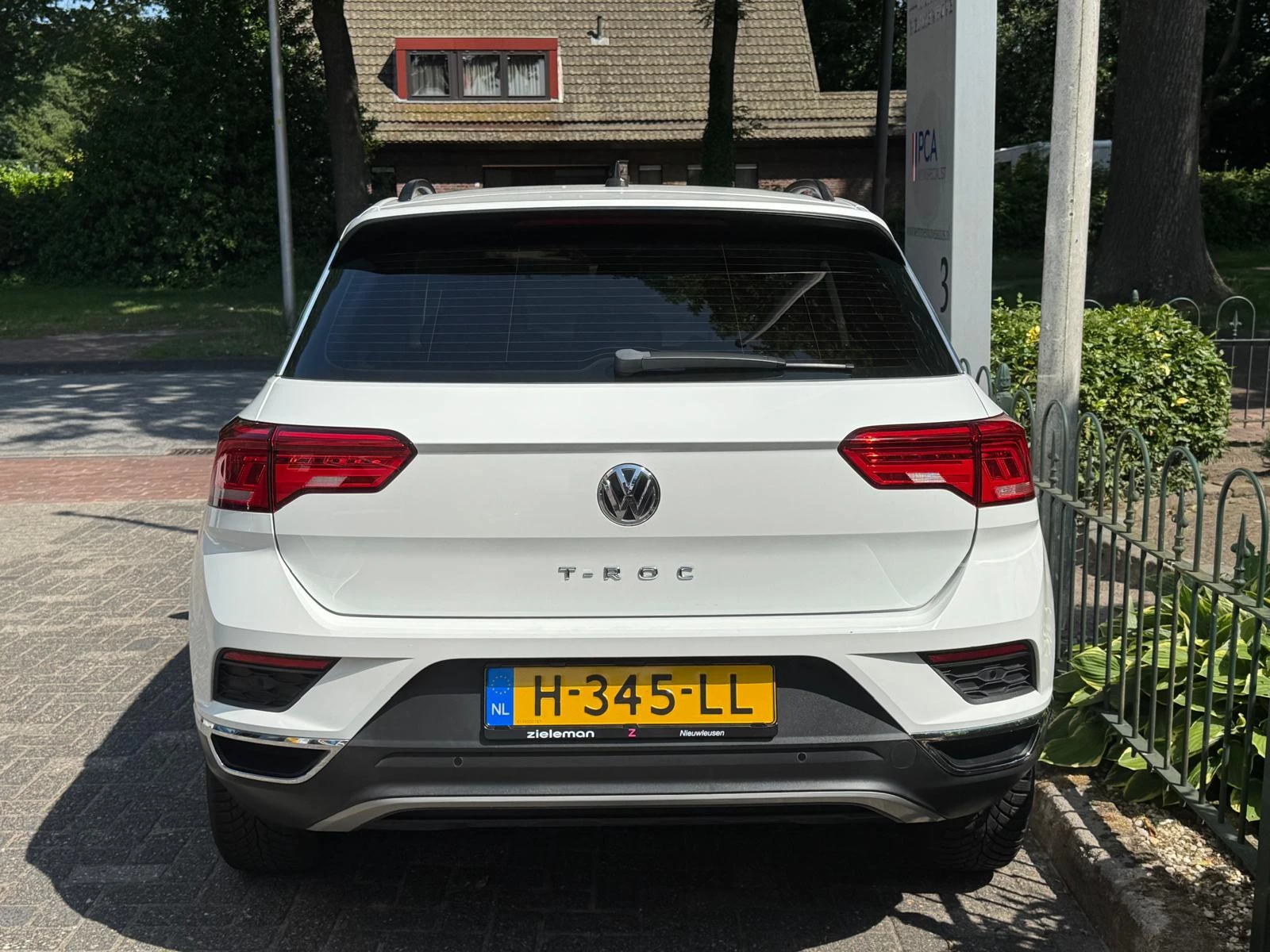 Hoofdafbeelding Volkswagen T-Roc