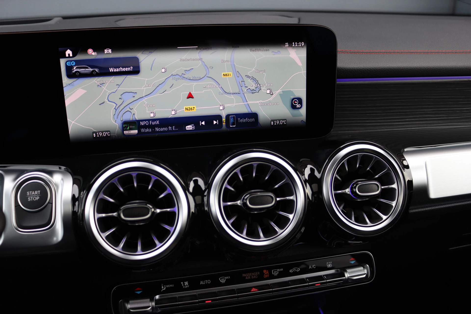 Hoofdafbeelding Mercedes-Benz EQB