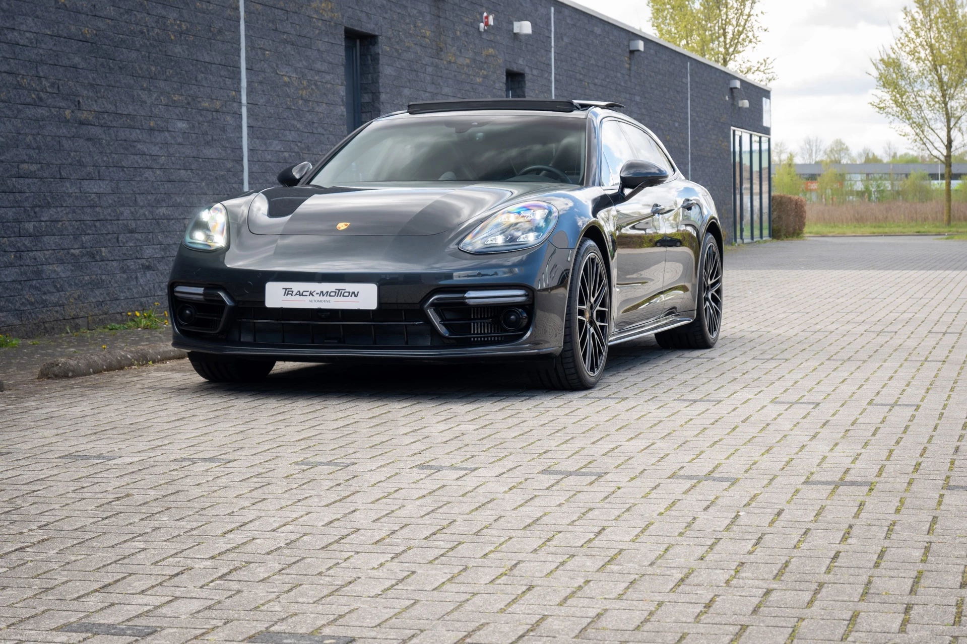 Hoofdafbeelding Porsche Panamera