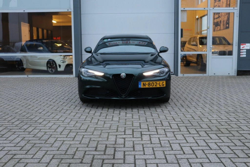 Hoofdafbeelding Alfa Romeo Giulia