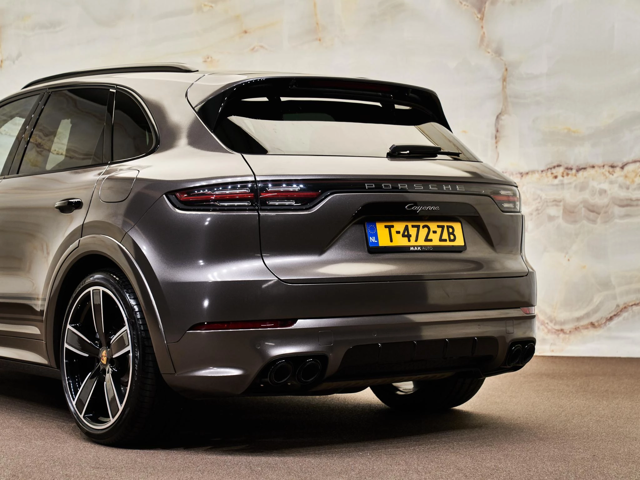 Hoofdafbeelding Porsche Cayenne