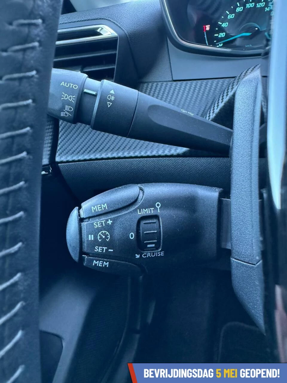 Hoofdafbeelding Peugeot e-208
