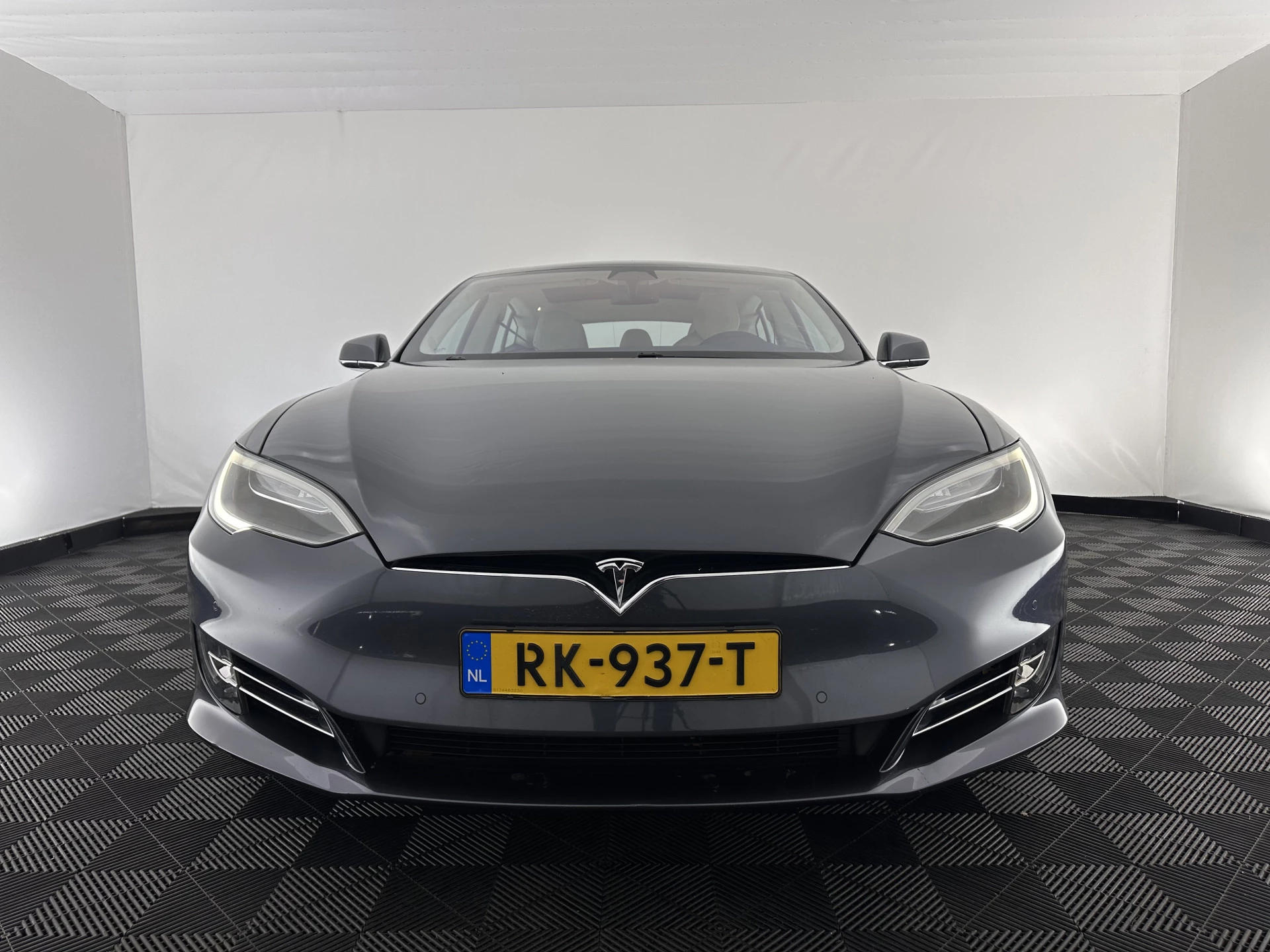 Hoofdafbeelding Tesla Model S