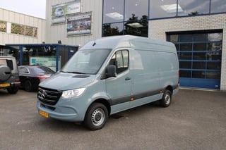 Mercedes-Benz Sprinter 319 CDI 3.0 V6 L2H2 3500 KG trekhaak, Brake Assist, Electrische schuifdeur