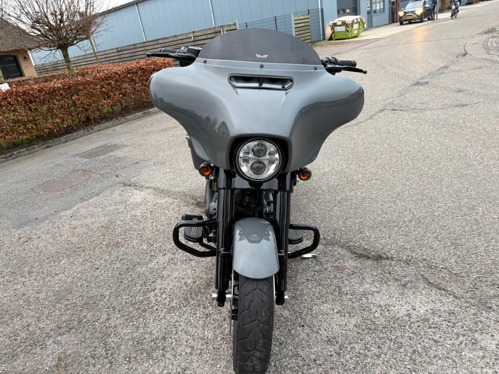 Hoofdafbeelding Harley-Davidson Street Glide