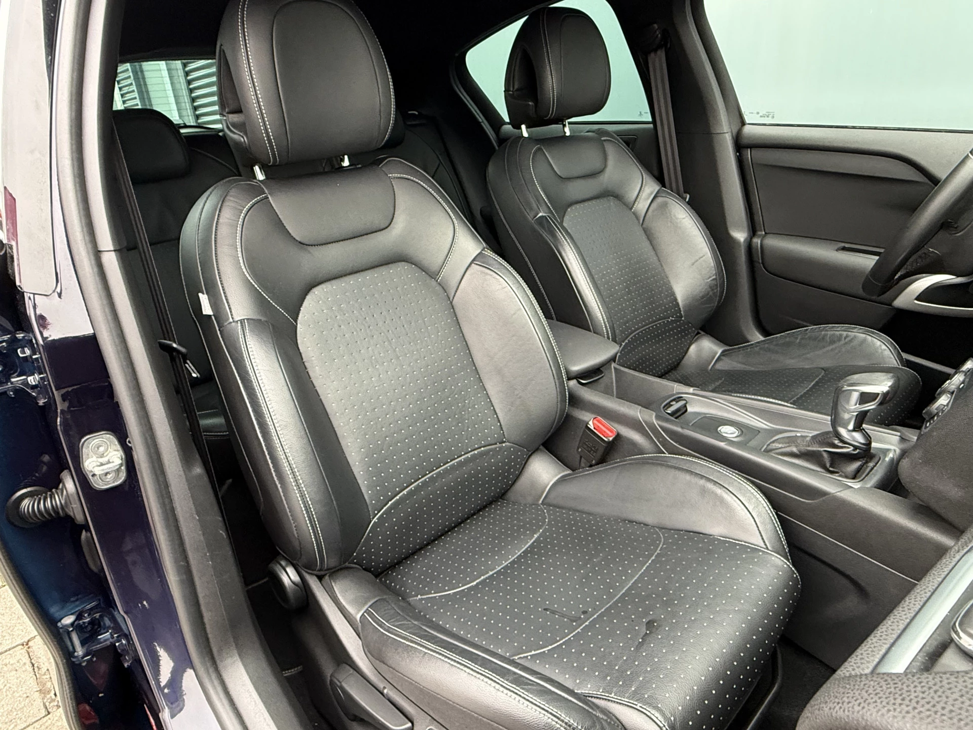 Hoofdafbeelding DS DS 4