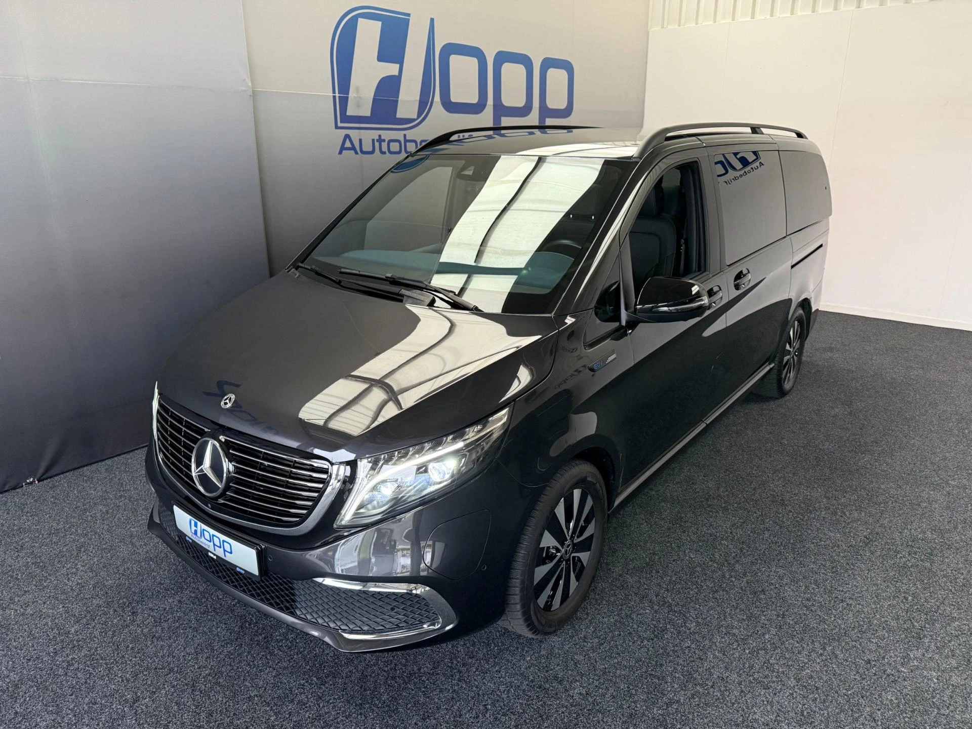 Hoofdafbeelding Mercedes-Benz EQV