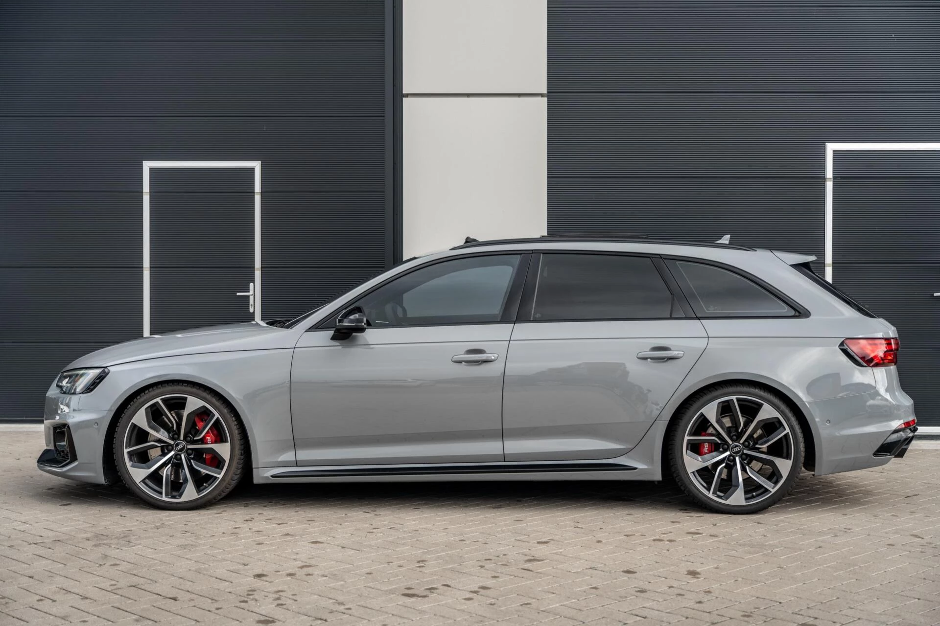Hoofdafbeelding Audi RS4