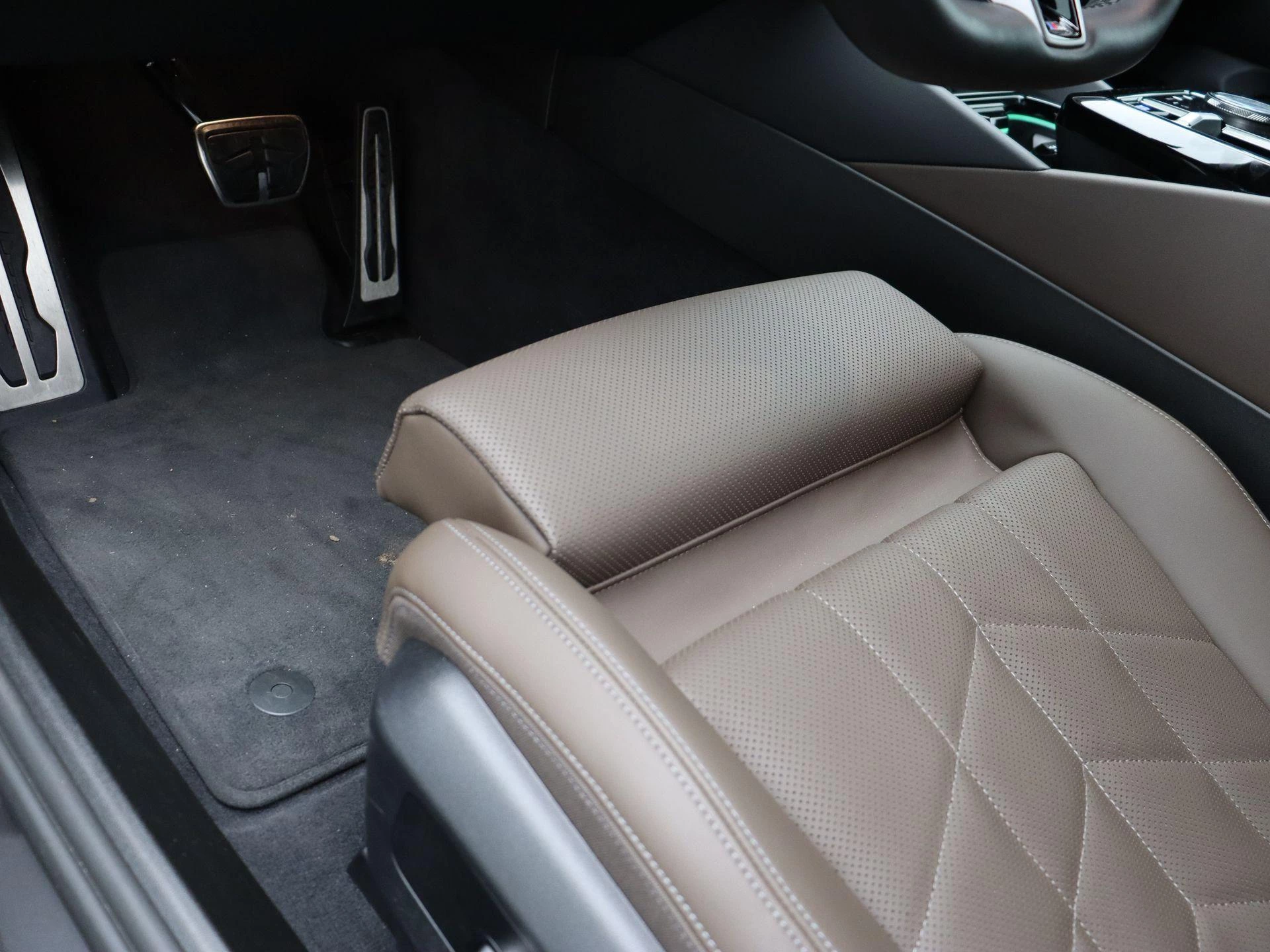 Hoofdafbeelding BMW i5