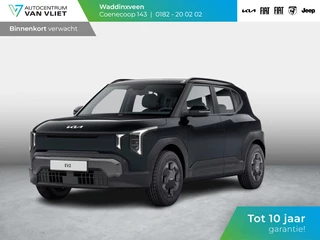 Hoofdafbeelding Kia EV2 Kia EV2 Plus 42.2 kWh 4p. | Actieprijs * | Clima | Adapt. cruise | Navi | Dakrails | 18" | Stoel&Stuur Verwarming | Privacy Glass | Apple Carplay