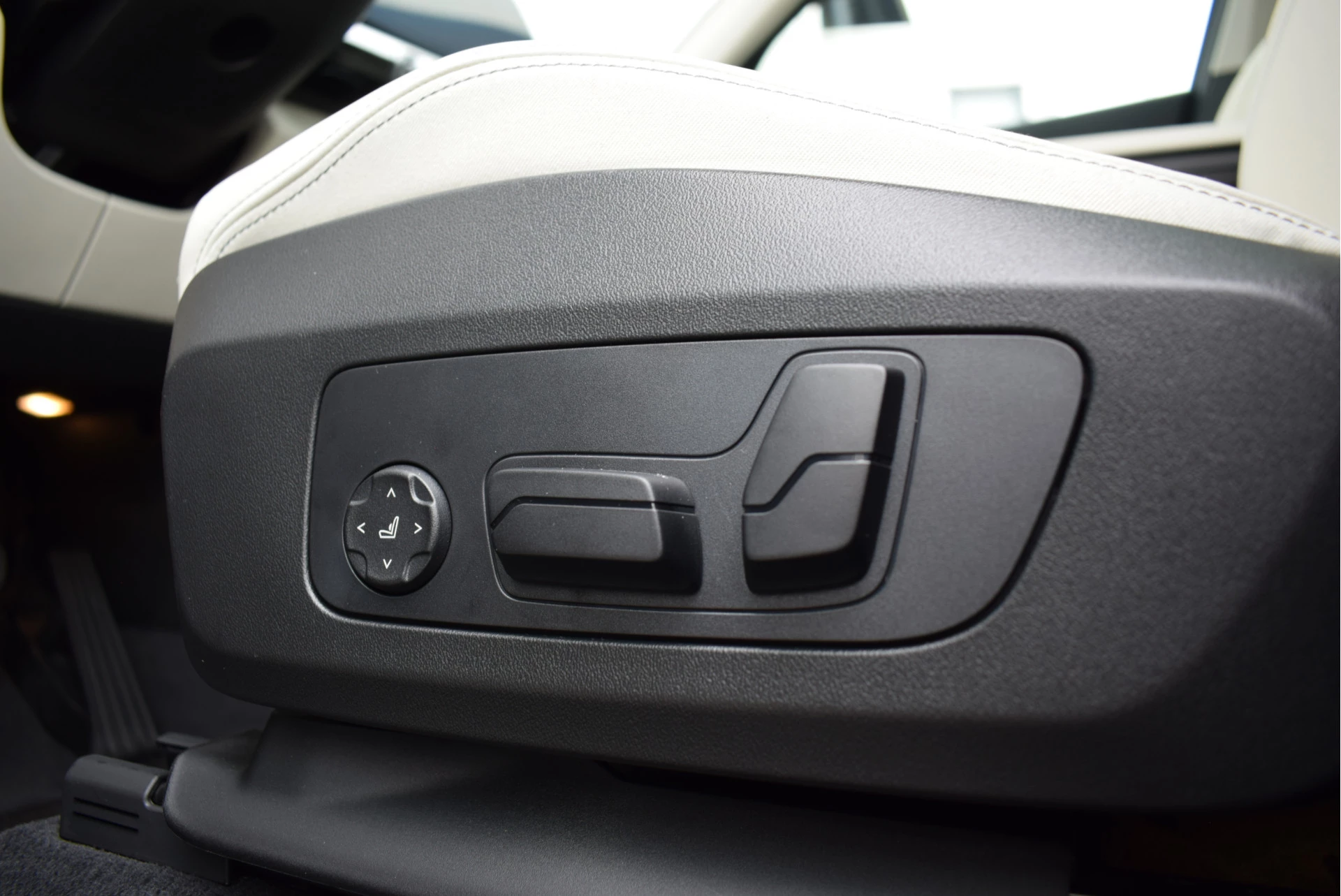 Hoofdafbeelding BMW iX1