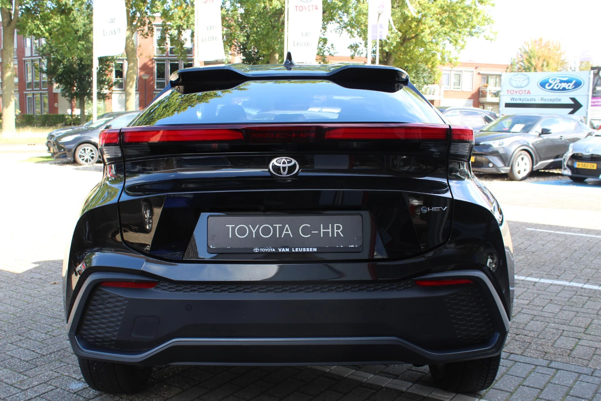 Hoofdafbeelding Toyota C-HR