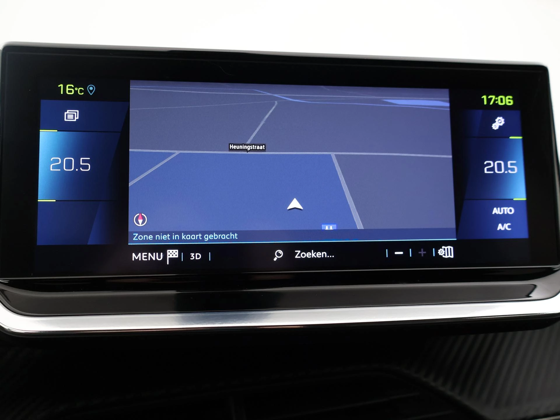 Hoofdafbeelding Peugeot e-2008