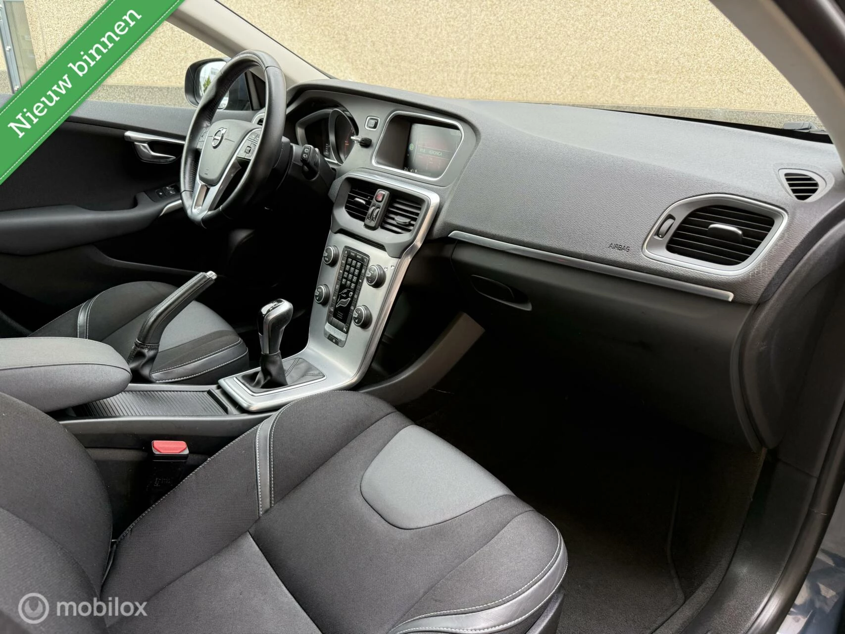 Hoofdafbeelding Volvo V40