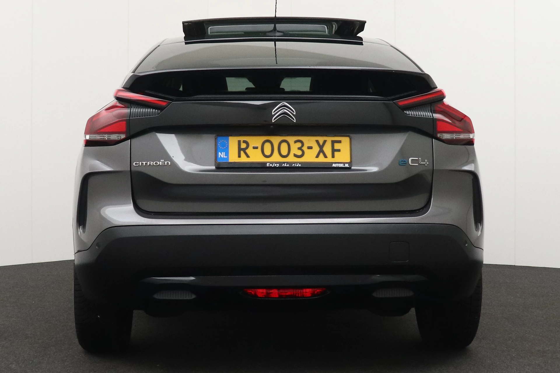 Hoofdafbeelding Citroën ë-C4