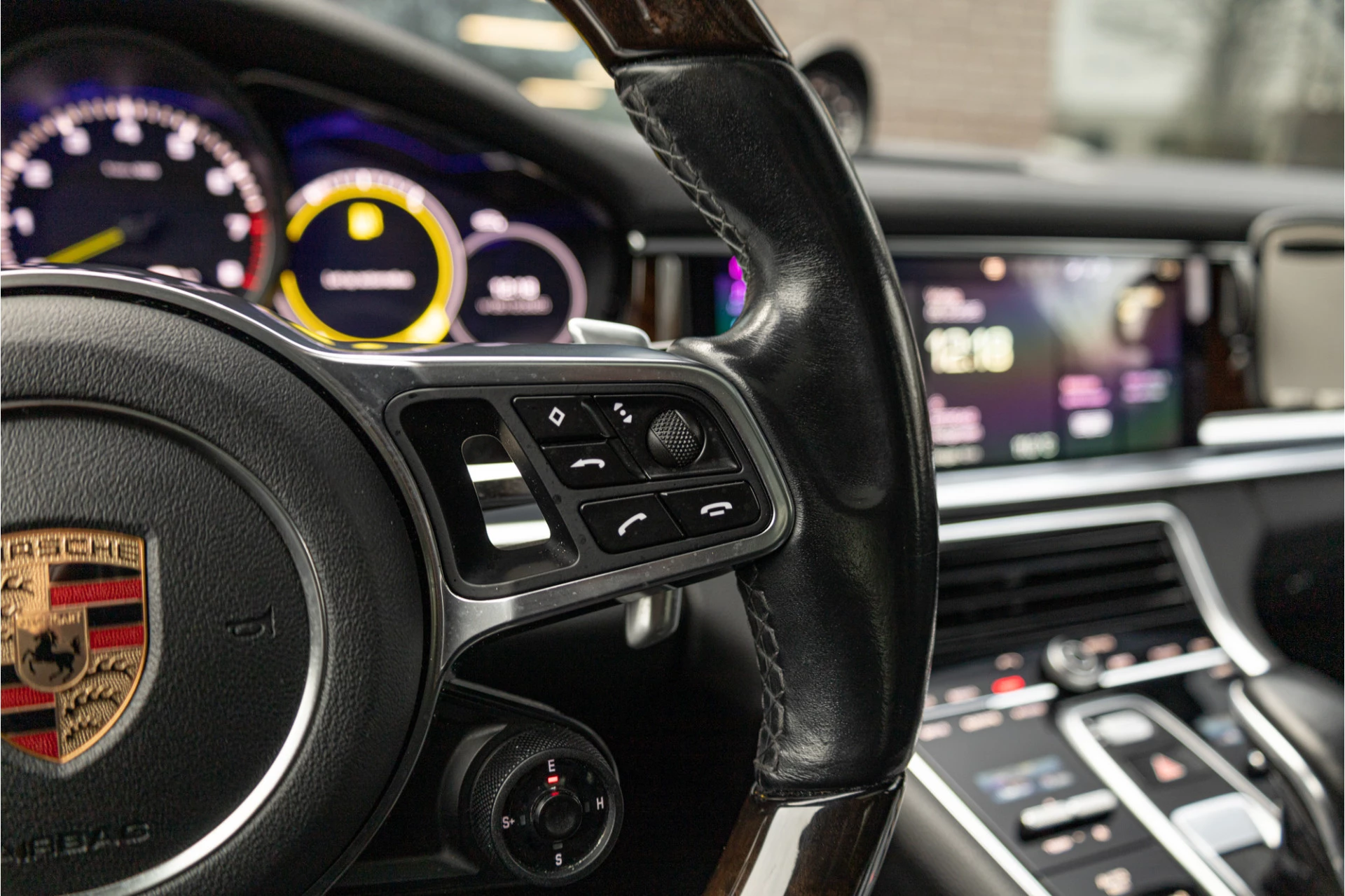 Hoofdafbeelding Porsche Panamera