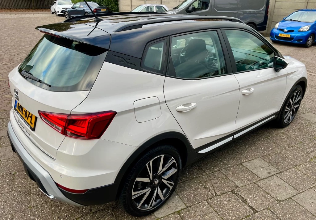 Hoofdafbeelding SEAT Arona