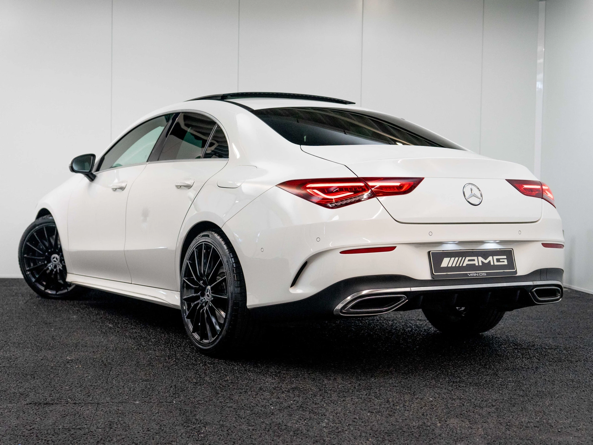 Hoofdafbeelding Mercedes-Benz CLA