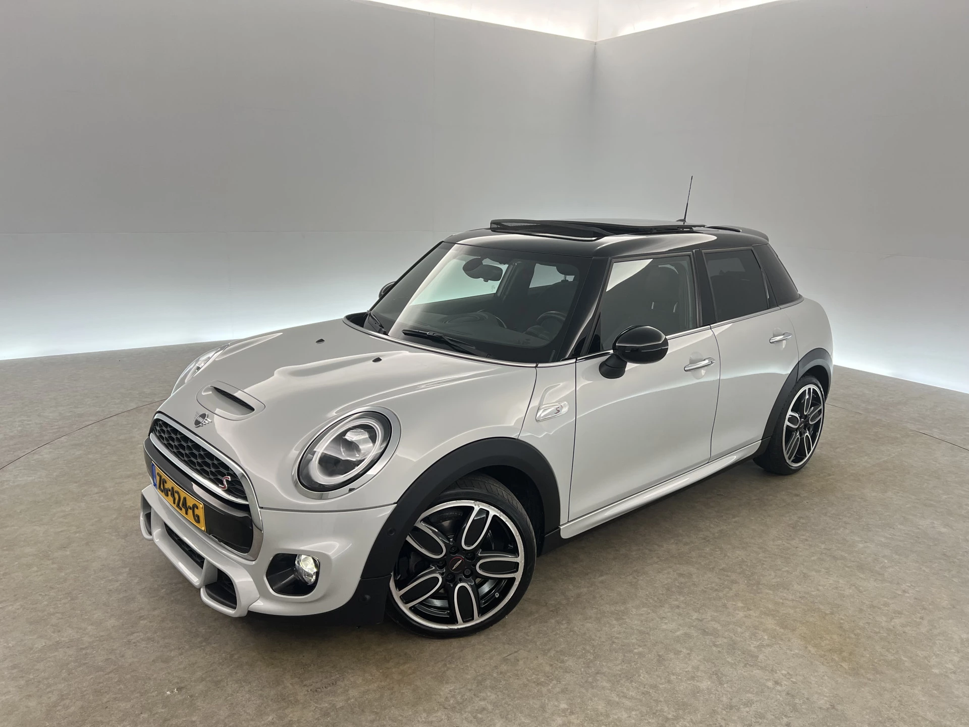 Hoofdafbeelding MINI Cooper S