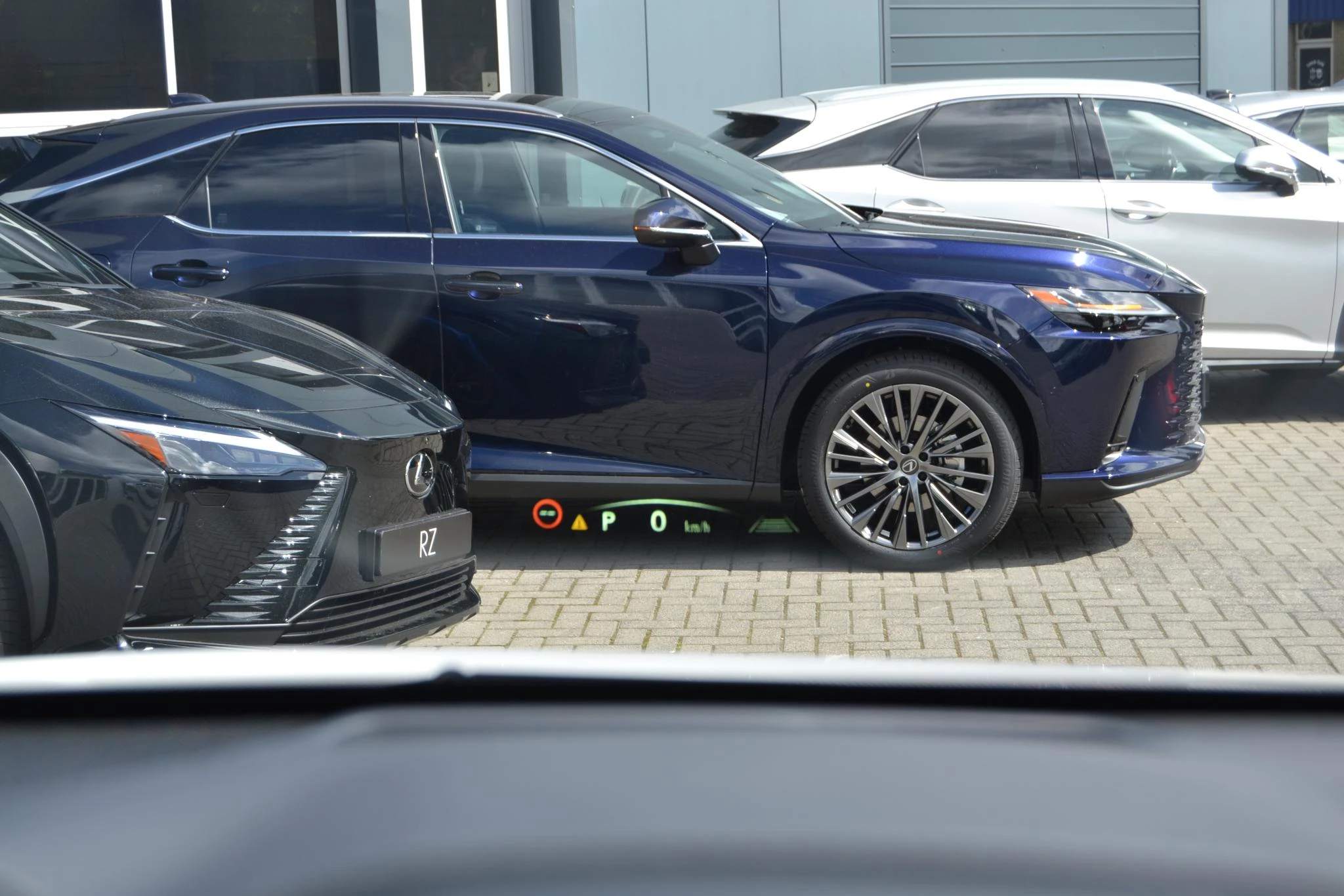 Hoofdafbeelding Lexus RZ