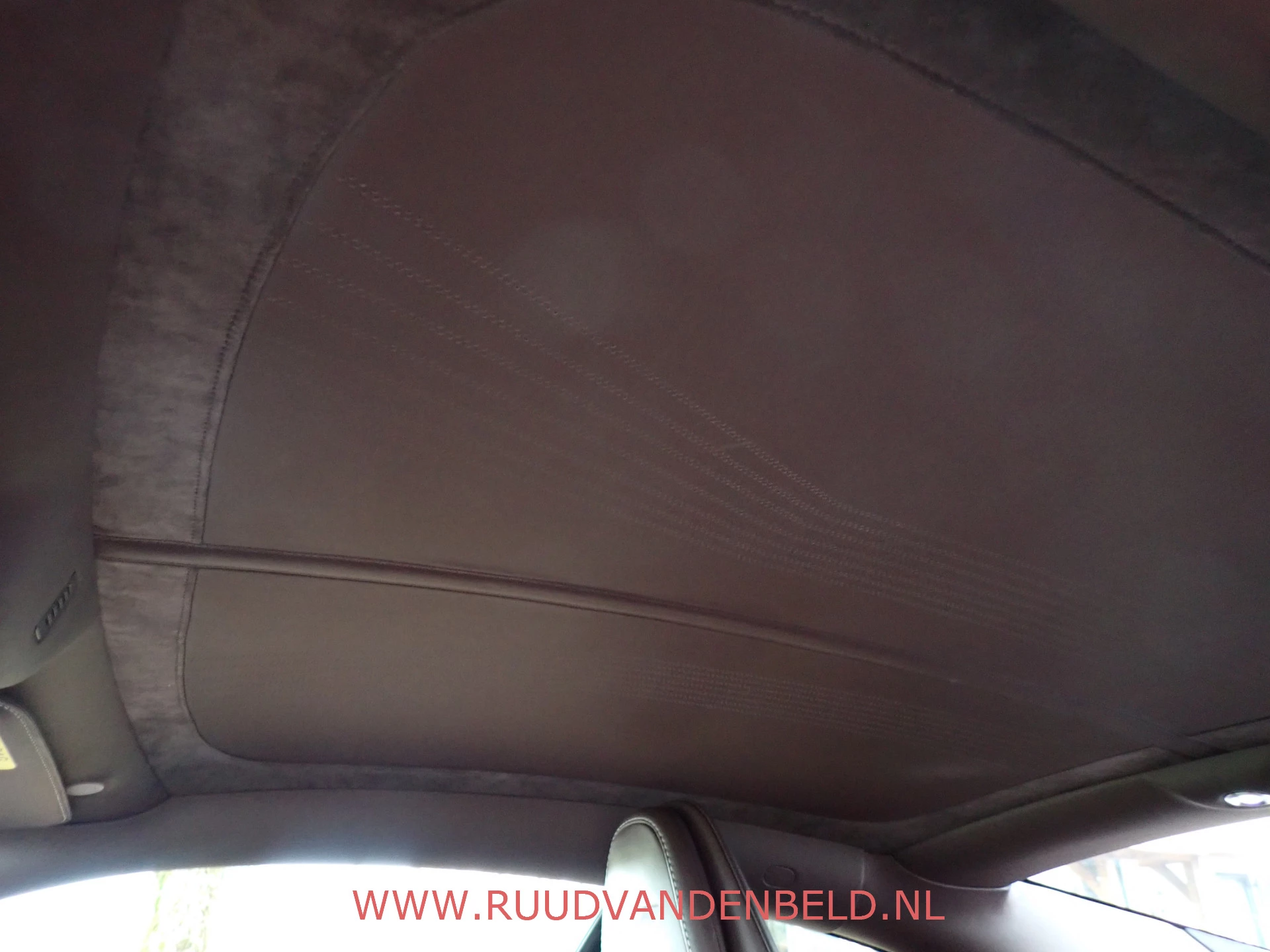 Hoofdafbeelding Aston Martin DB11