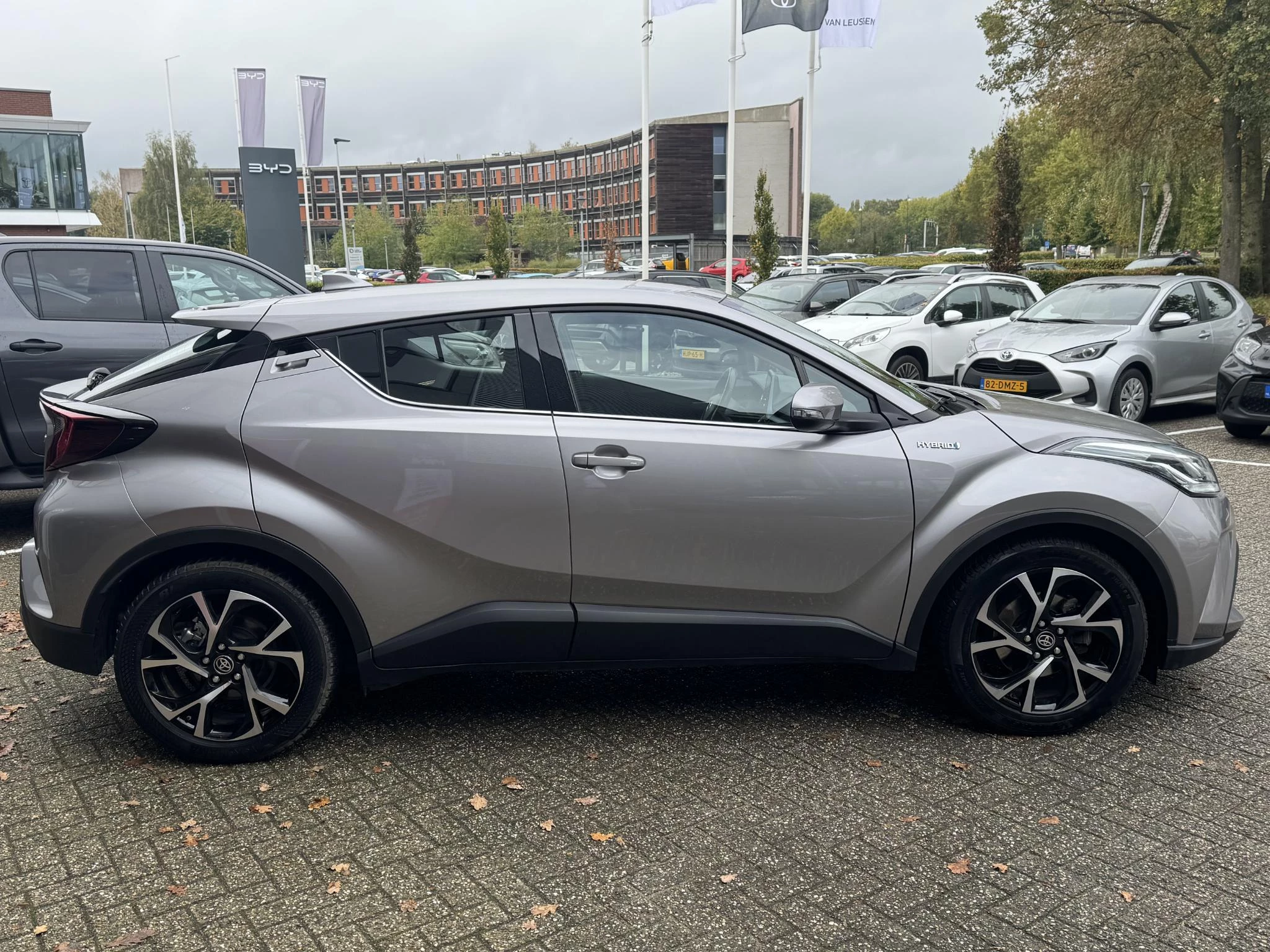 Hoofdafbeelding Toyota C-HR