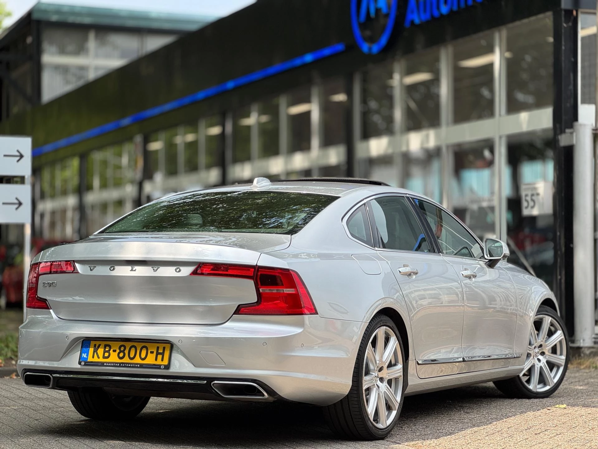 Hoofdafbeelding Volvo S90