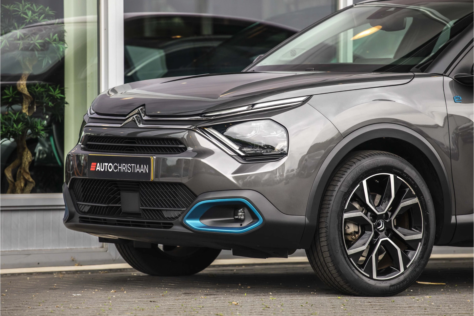 Hoofdafbeelding Citroën ë-C4