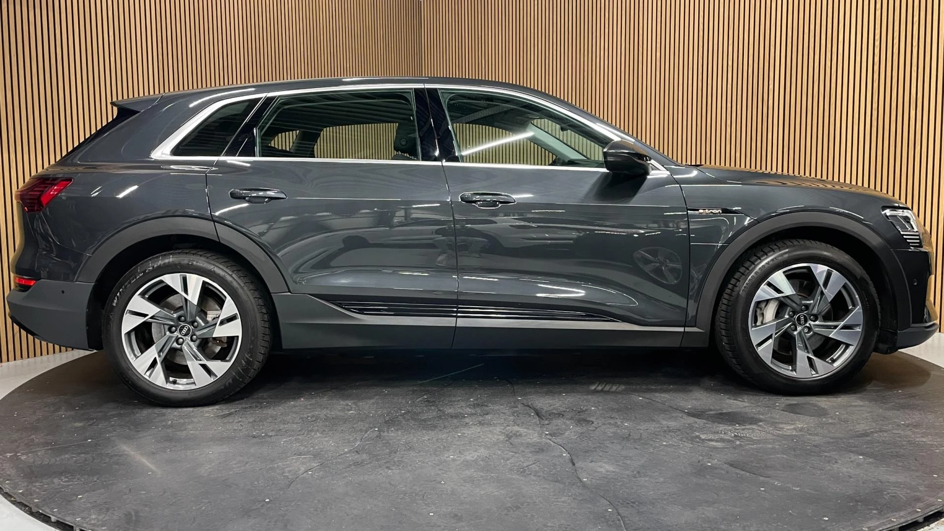 Hoofdafbeelding Audi e-tron