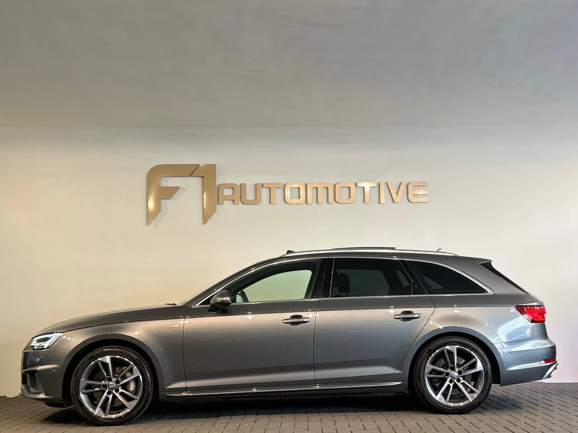 Hoofdafbeelding Audi A4