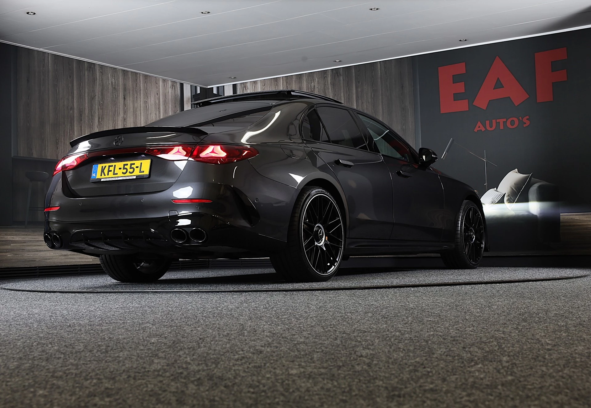 Hoofdafbeelding Mercedes-Benz E-Klasse