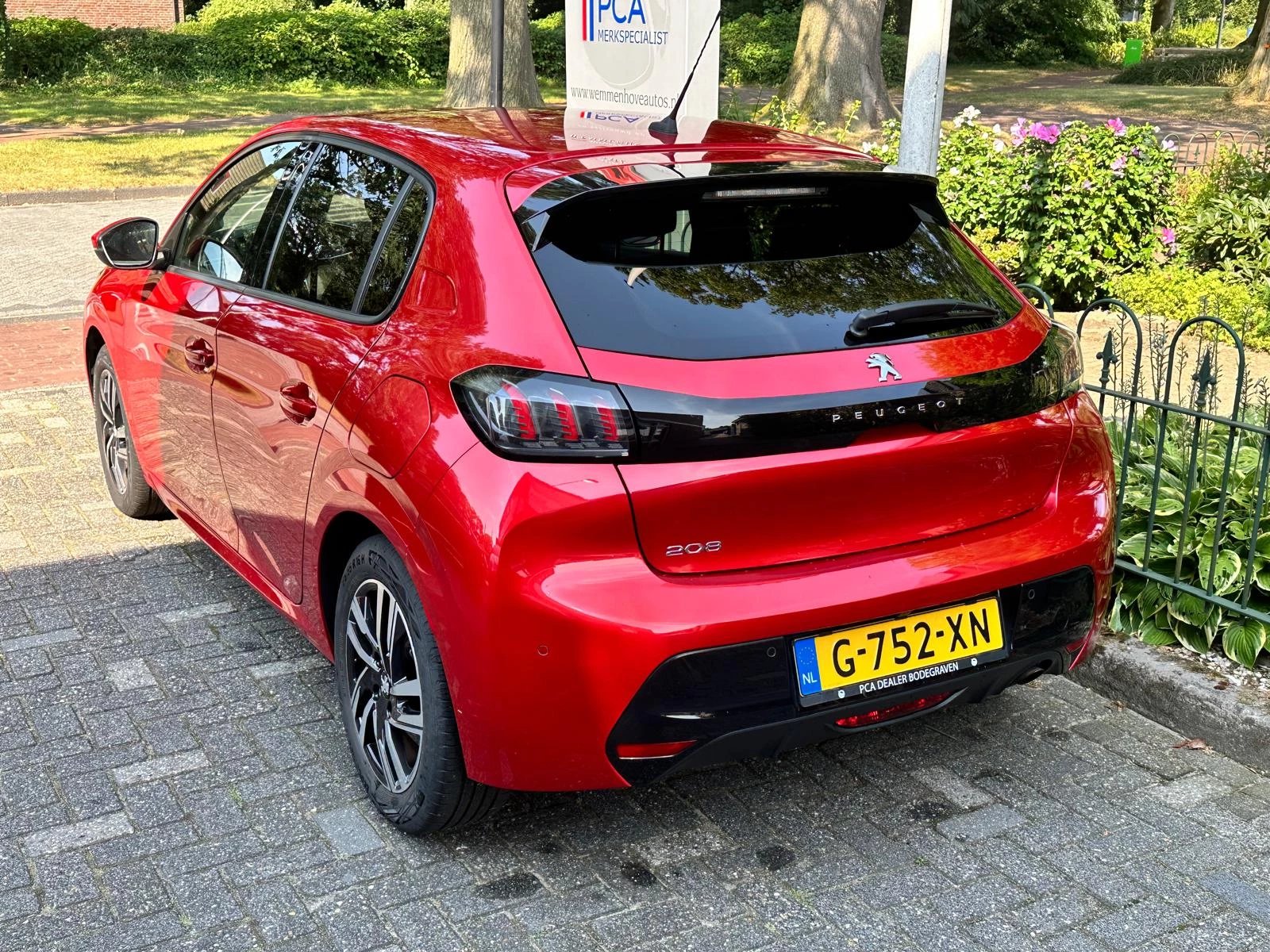 Hoofdafbeelding Peugeot 208