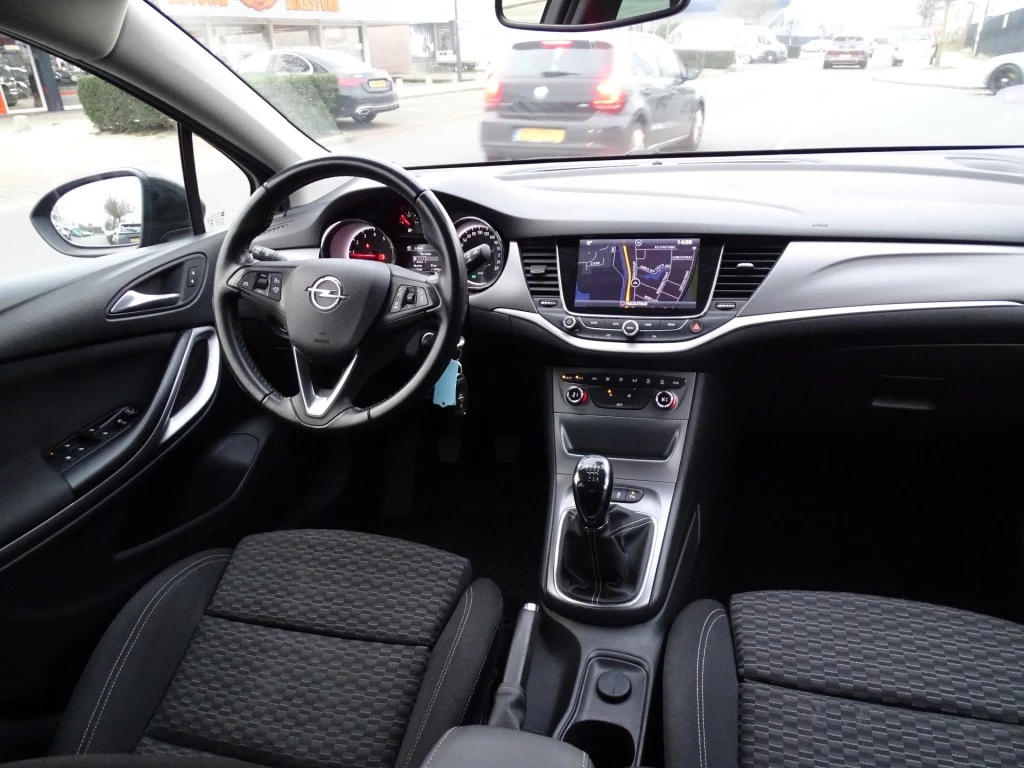 Hoofdafbeelding Opel Astra