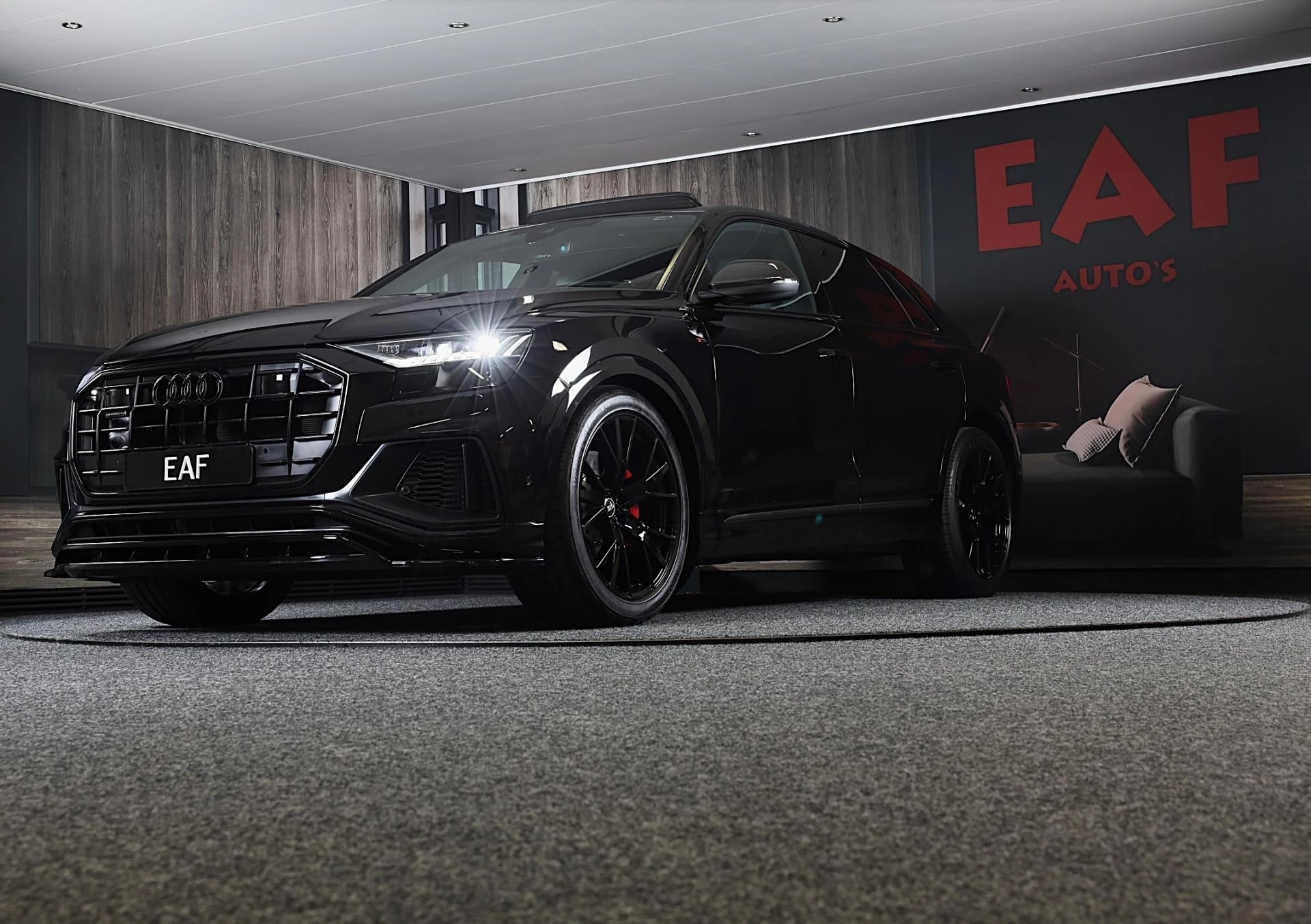 Hoofdafbeelding Audi Q8