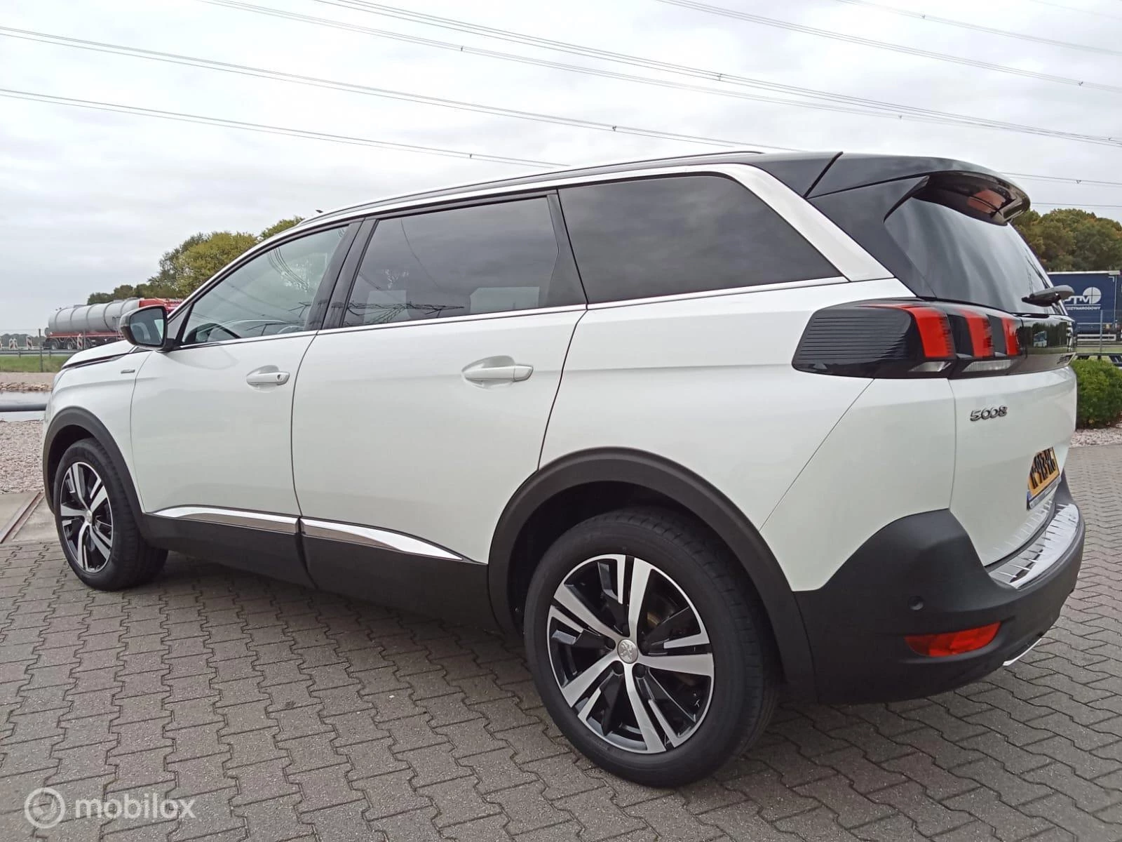 Hoofdafbeelding Peugeot 5008