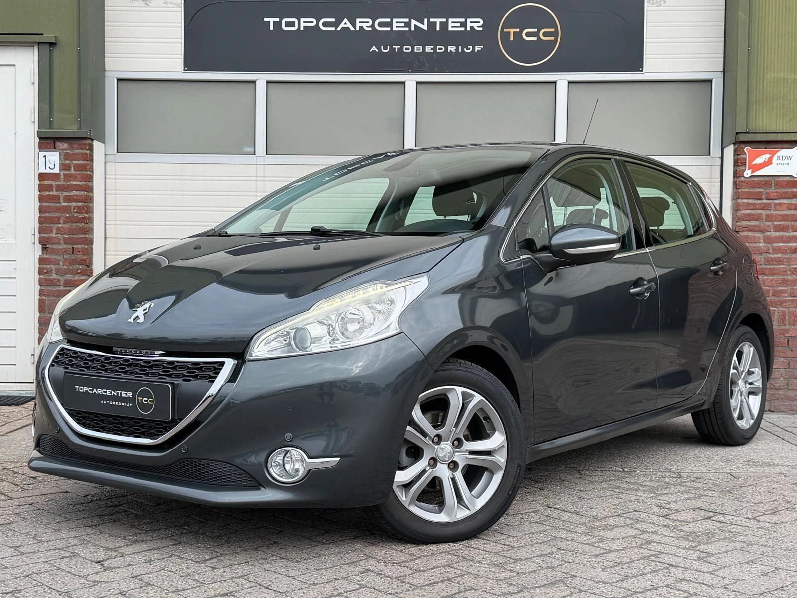 Hoofdafbeelding Peugeot 208