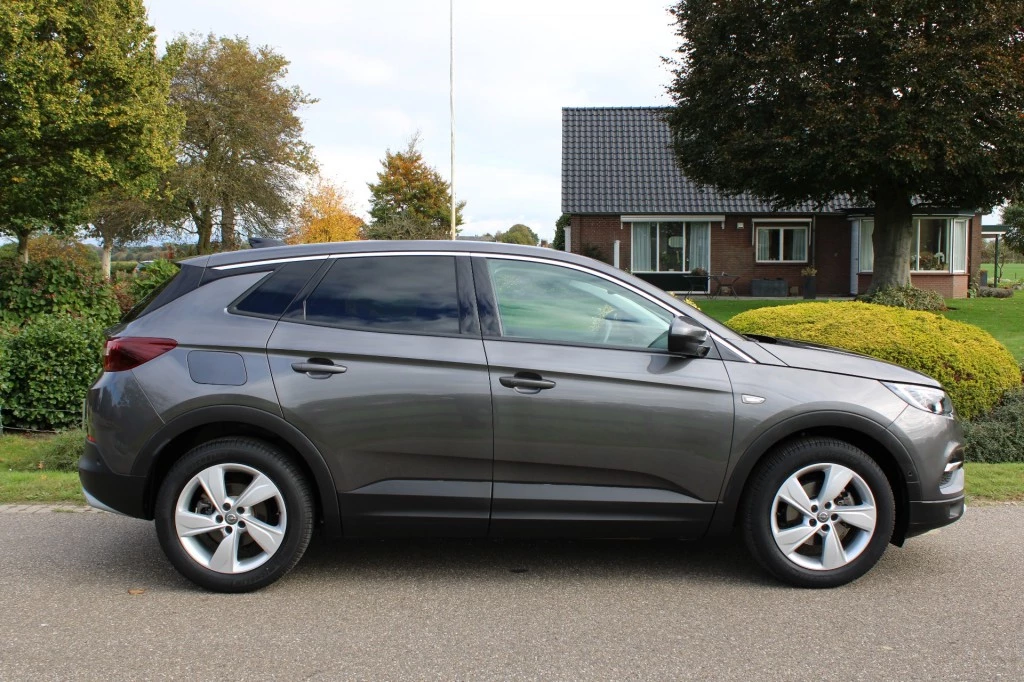 Hoofdafbeelding Opel Grandland X