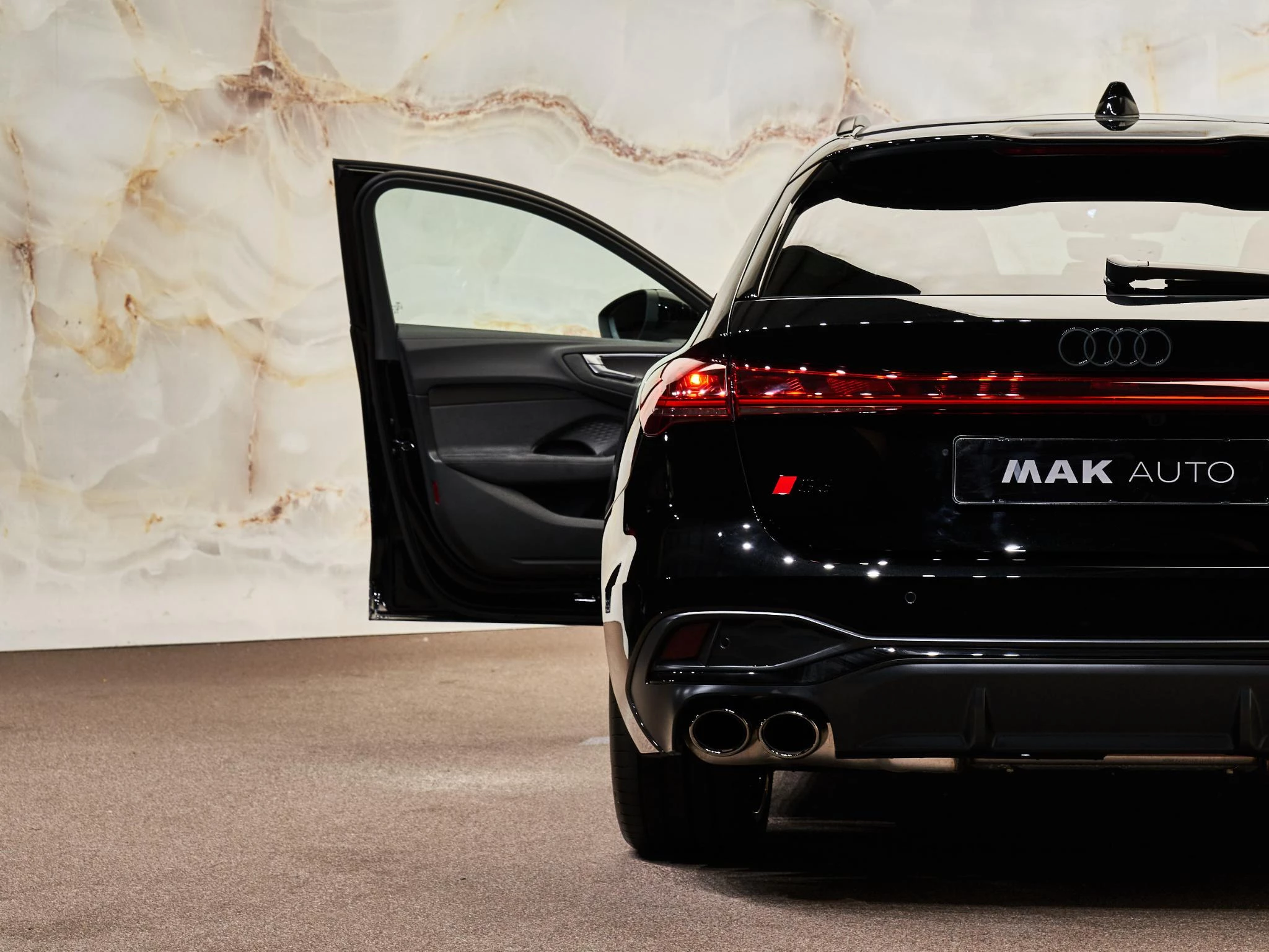 Hoofdafbeelding Audi S5