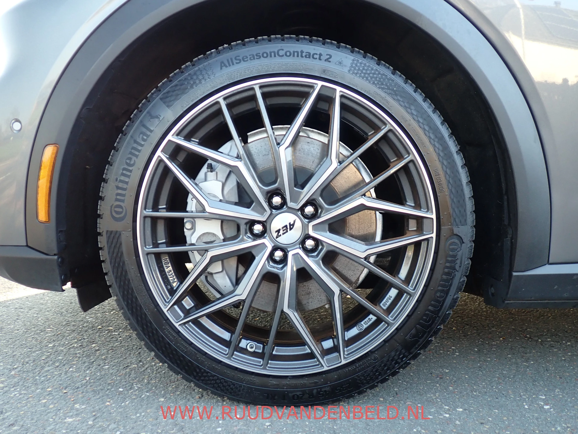 Hoofdafbeelding Ford Mustang Mach-E