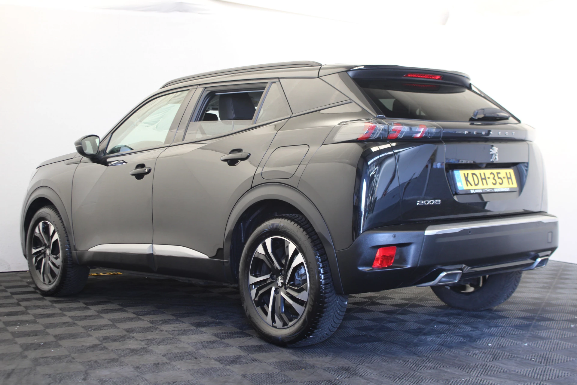 Hoofdafbeelding Peugeot 2008