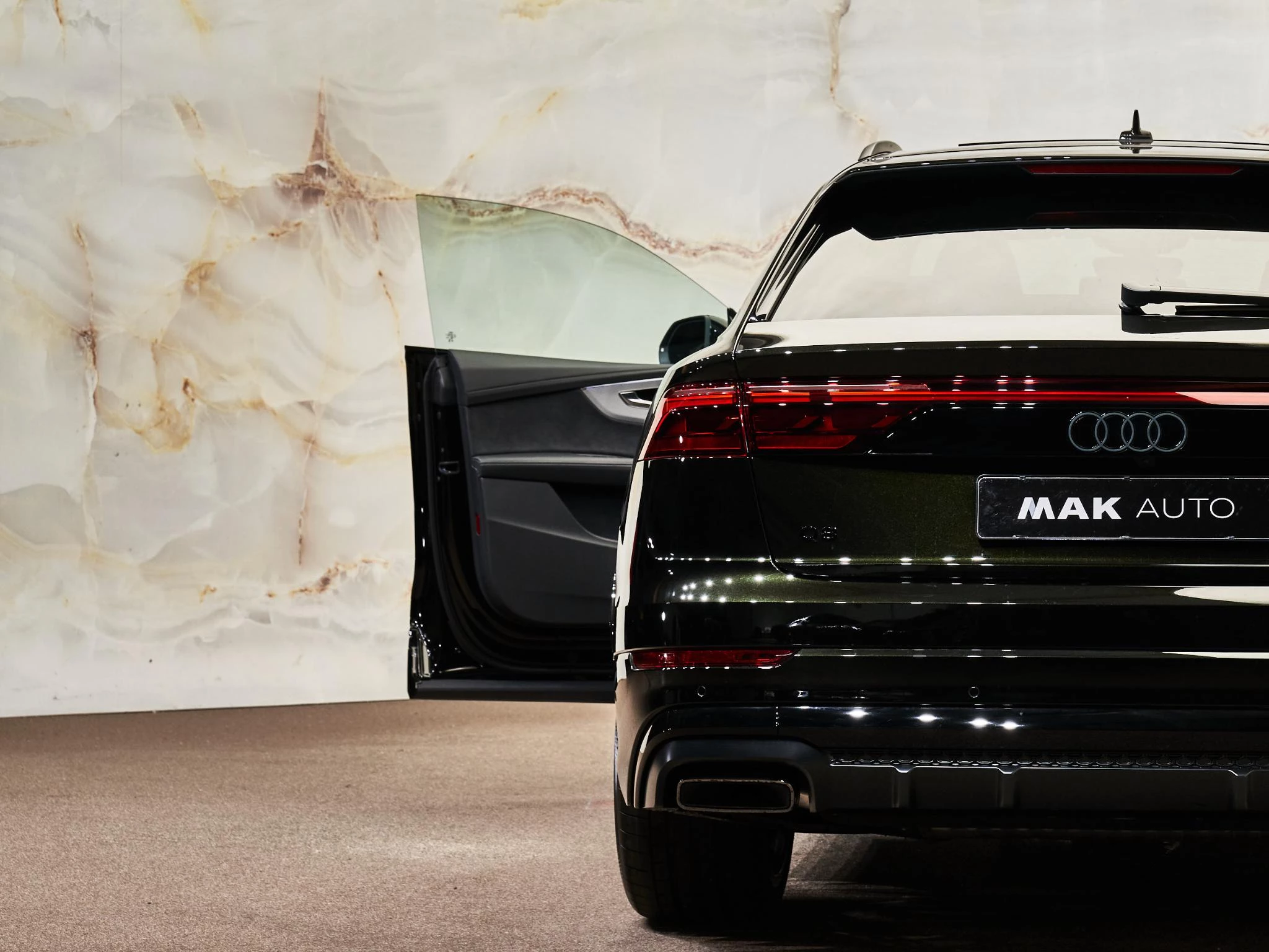 Hoofdafbeelding Audi Q8